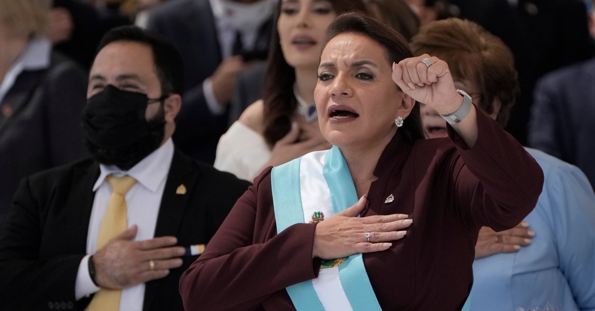 Presiden Wanita Pertama Honduras Menjanjikan Reformasi – tetapi Sudah Menghadapi Krisis Politik