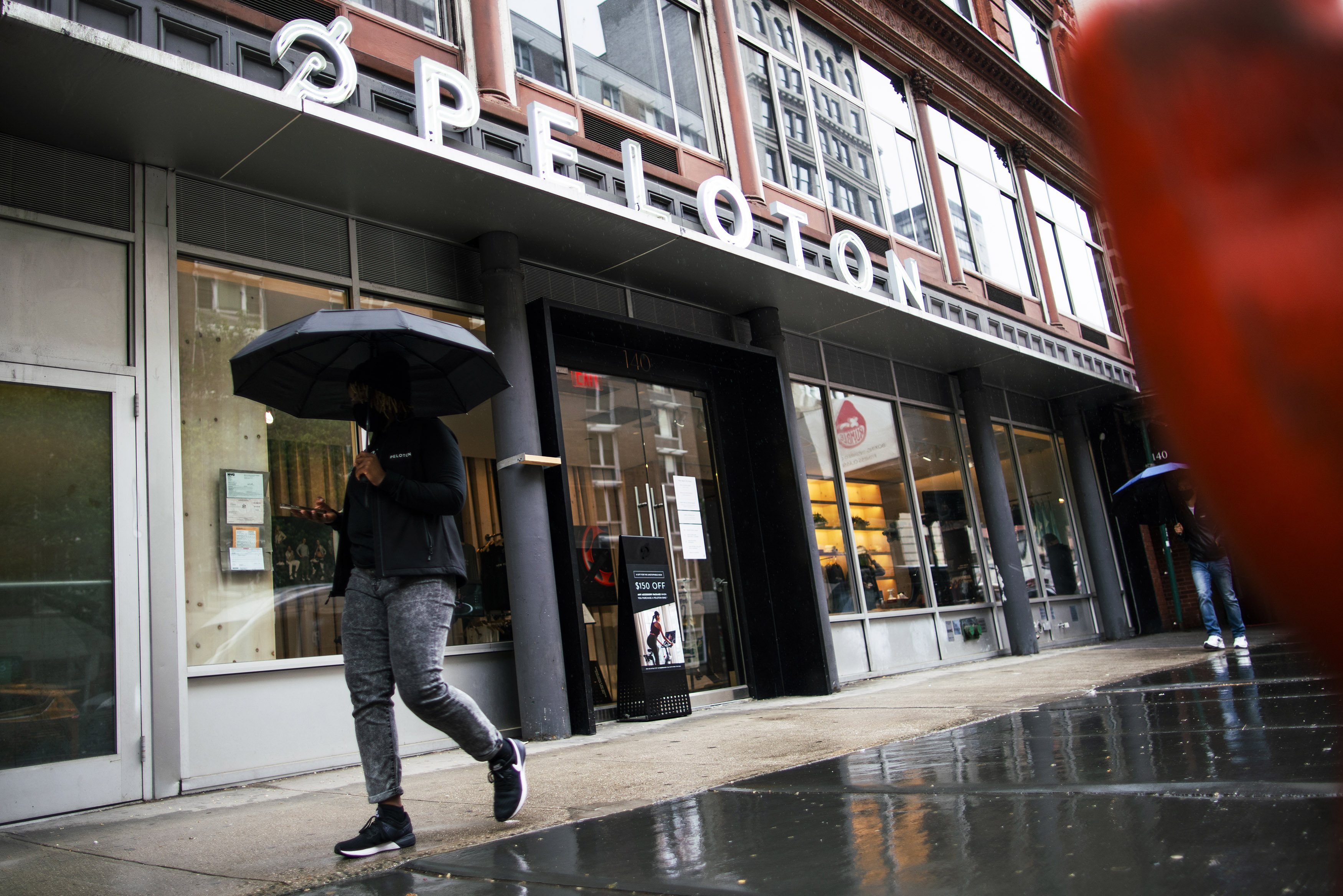 It's been gloomy days at Peloton. (VIEW press / Getty Images)