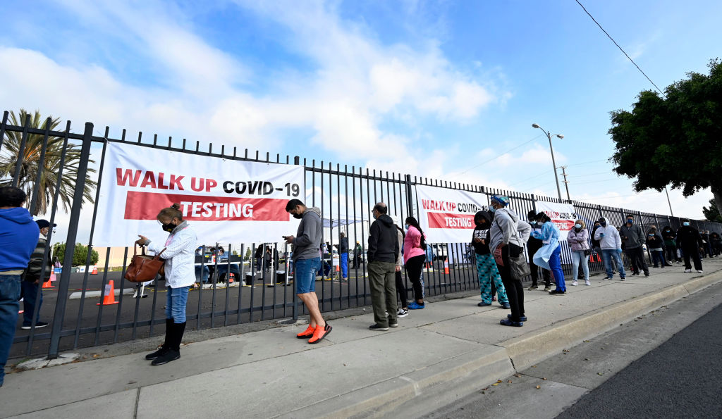 A free COVID-19 testing site was hosted by Reliant"nHealth Services at the Betty Ainsworth Sports Center, parking lot, in Hawthorne on Tuesday, January 18, 2022. (Brittany Murray-MediaNews Group/Long Beach Press-Telegram)