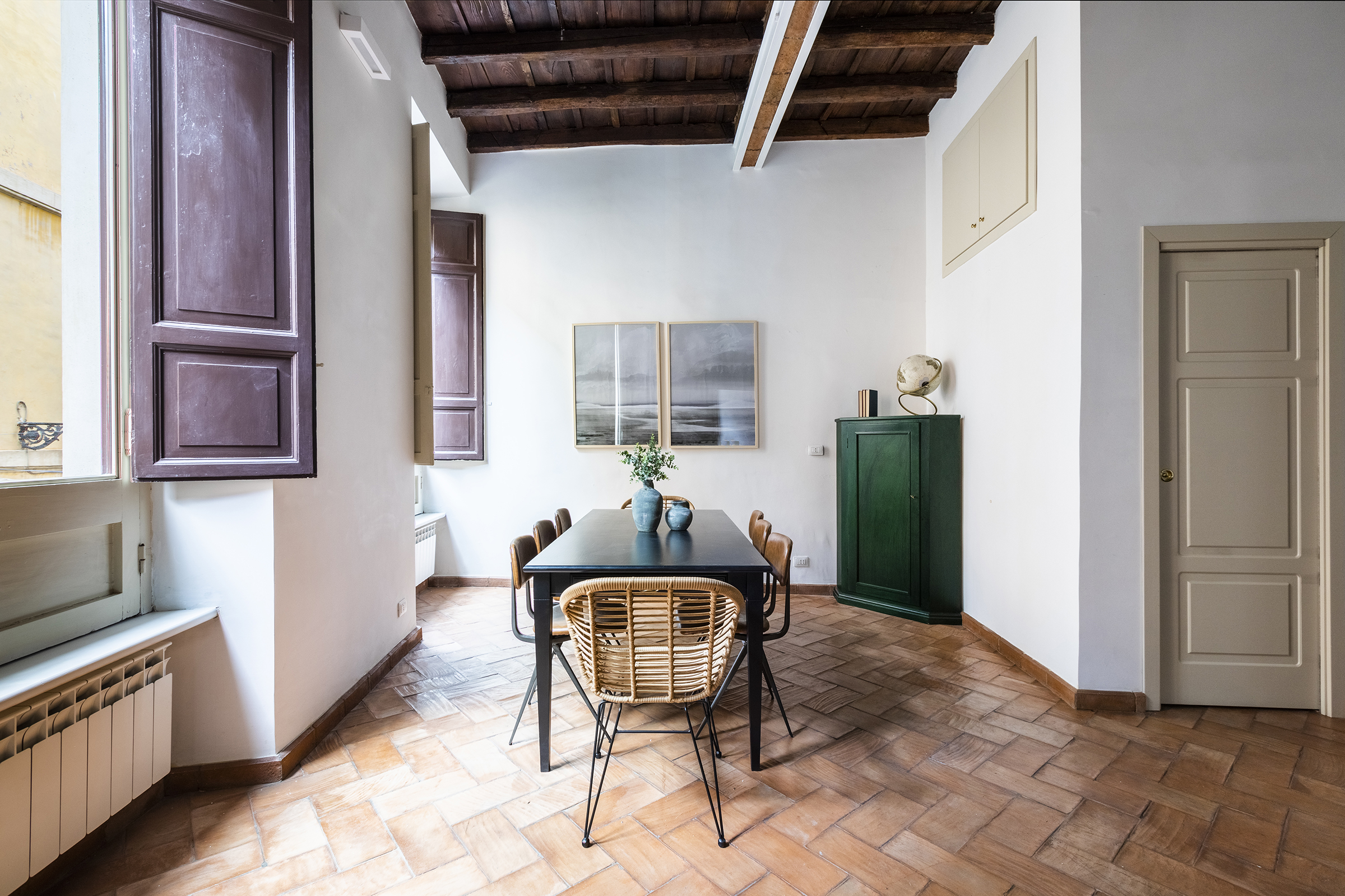 A four-bedroom in Rome Italy available on Sonder. (Sonder)