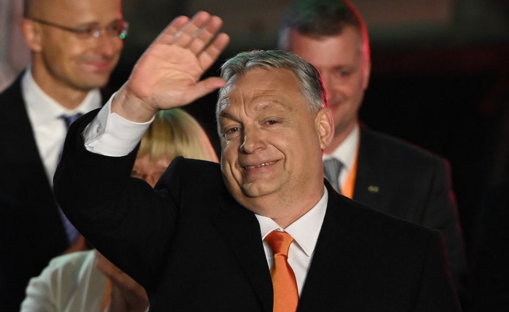 Čo pre Putina znamená víťazstvo Viktora Orbána v maďarských voľbách?