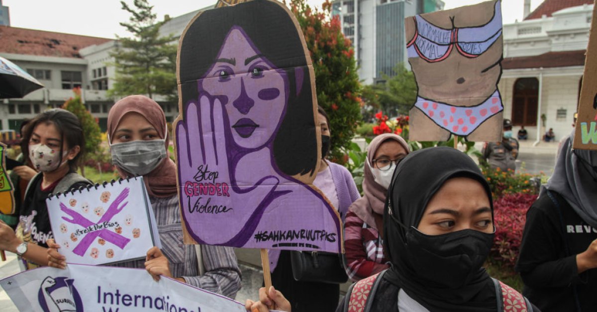 Raping in Surabaya sex â€˜Husband not