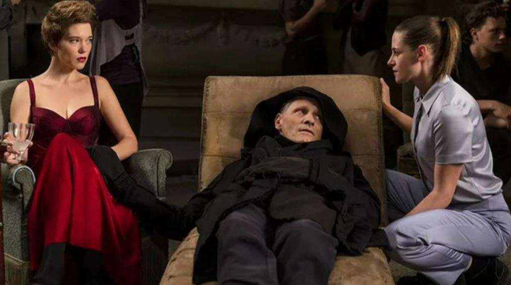 Léa Seydoux, Viggo Mortensen, and Kristen Stewart in David Cronenberg's 'Crimes of the Future.' (Neon)