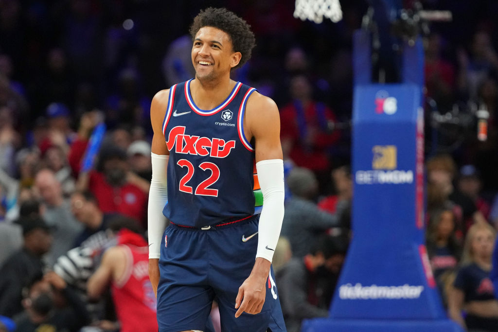 Matisse Thybulle #22 of the Philadelphia 76ers reacts against the Chicago Bulls at the Wells Fargo Center on March 7, 2022 in Philadelphia, Pennsylvania (Mitchell Leff/Getty Images)