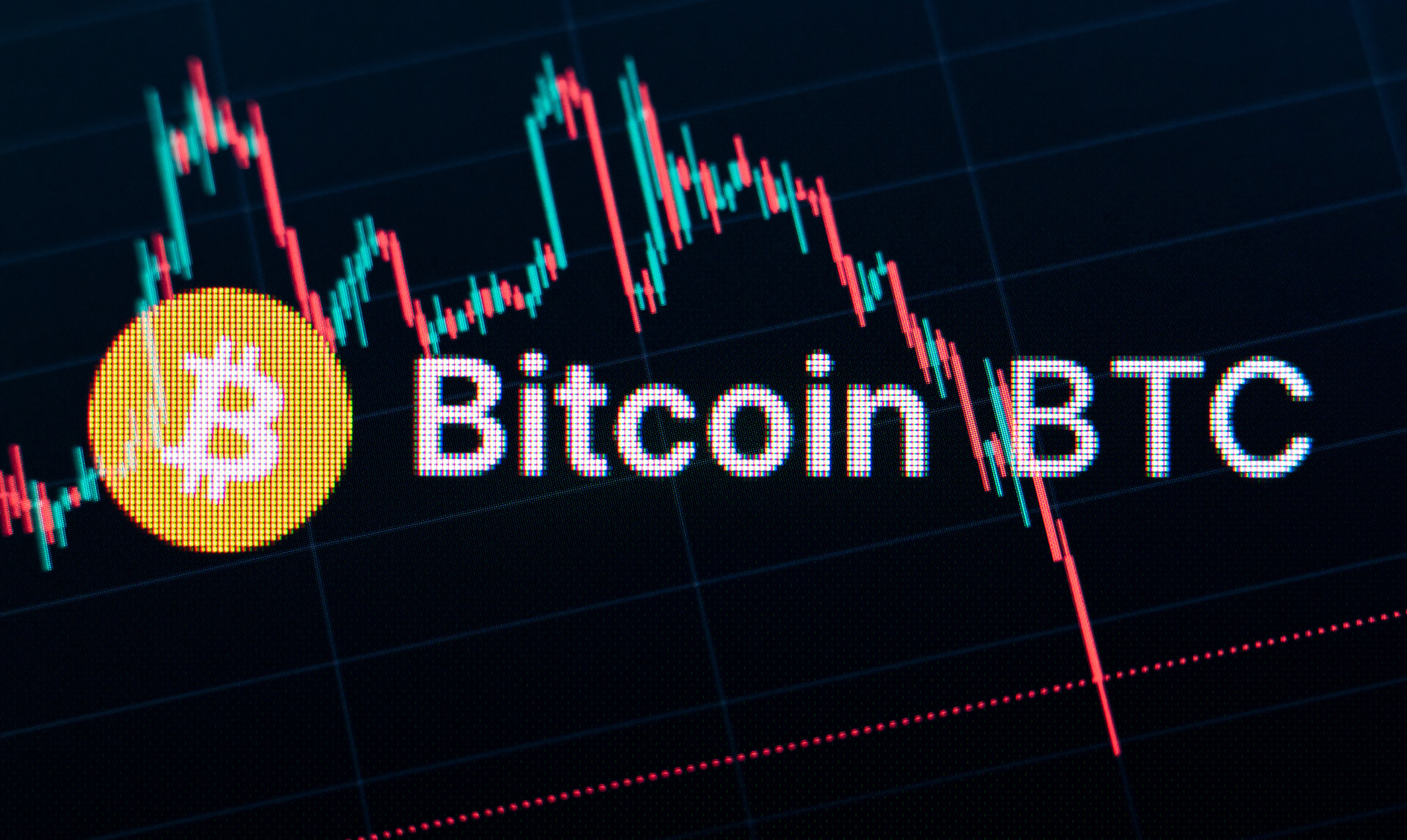 Bitcoin Plunges As Major Crypto Lender Halts Operations