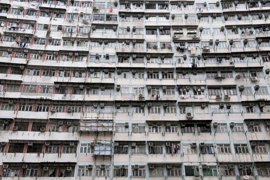 Residential units clustered tightly together in an apartment complex in the Quarry Bay area of Hong Kong. (Alex Ogle/AFP via Getty Images)