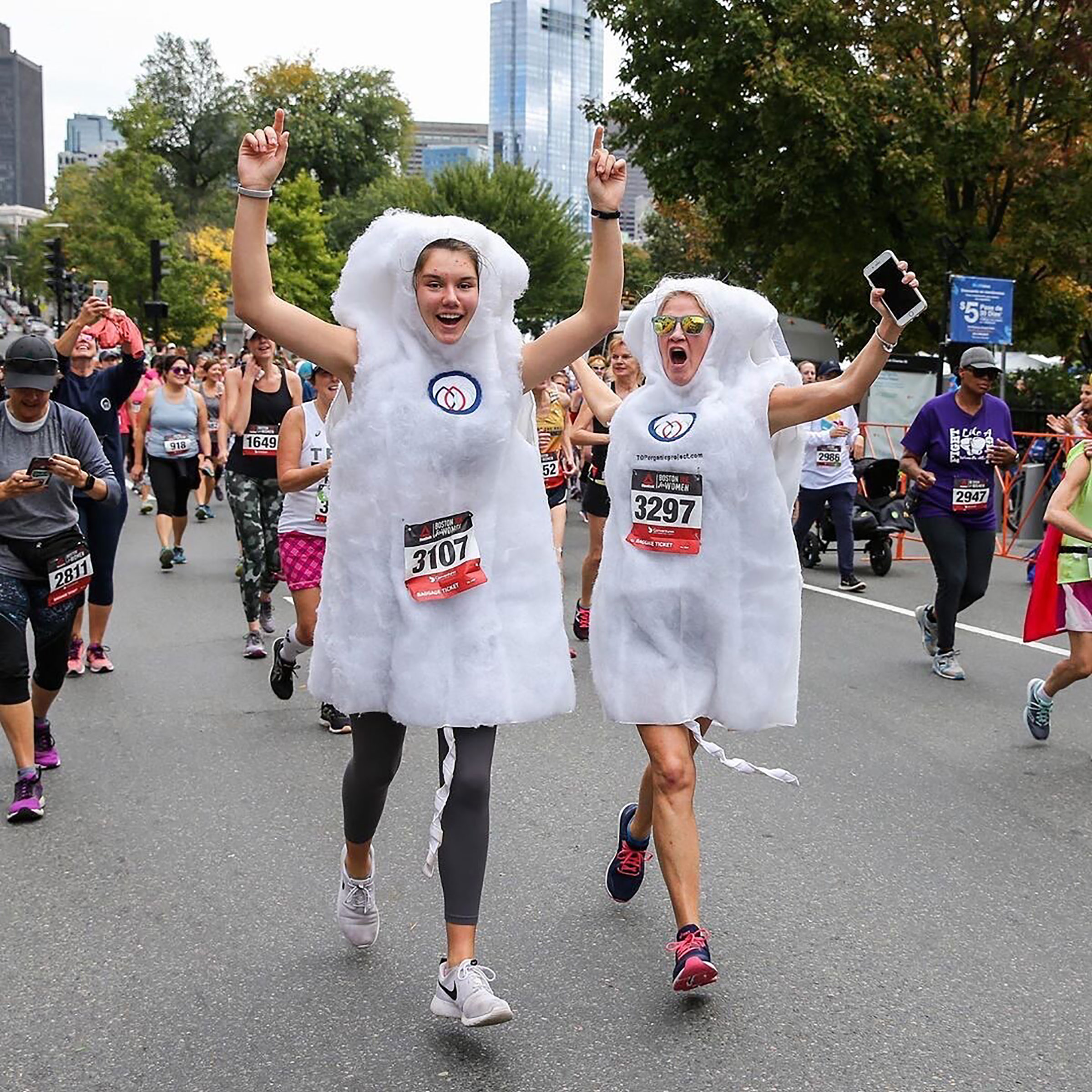 Thyme Sullivan, the co-founder of TOP the organic project, which sells period products, ran the Reebok 10k in Boston dressed as a tampon. (Courtesy Thyme Sullivan)