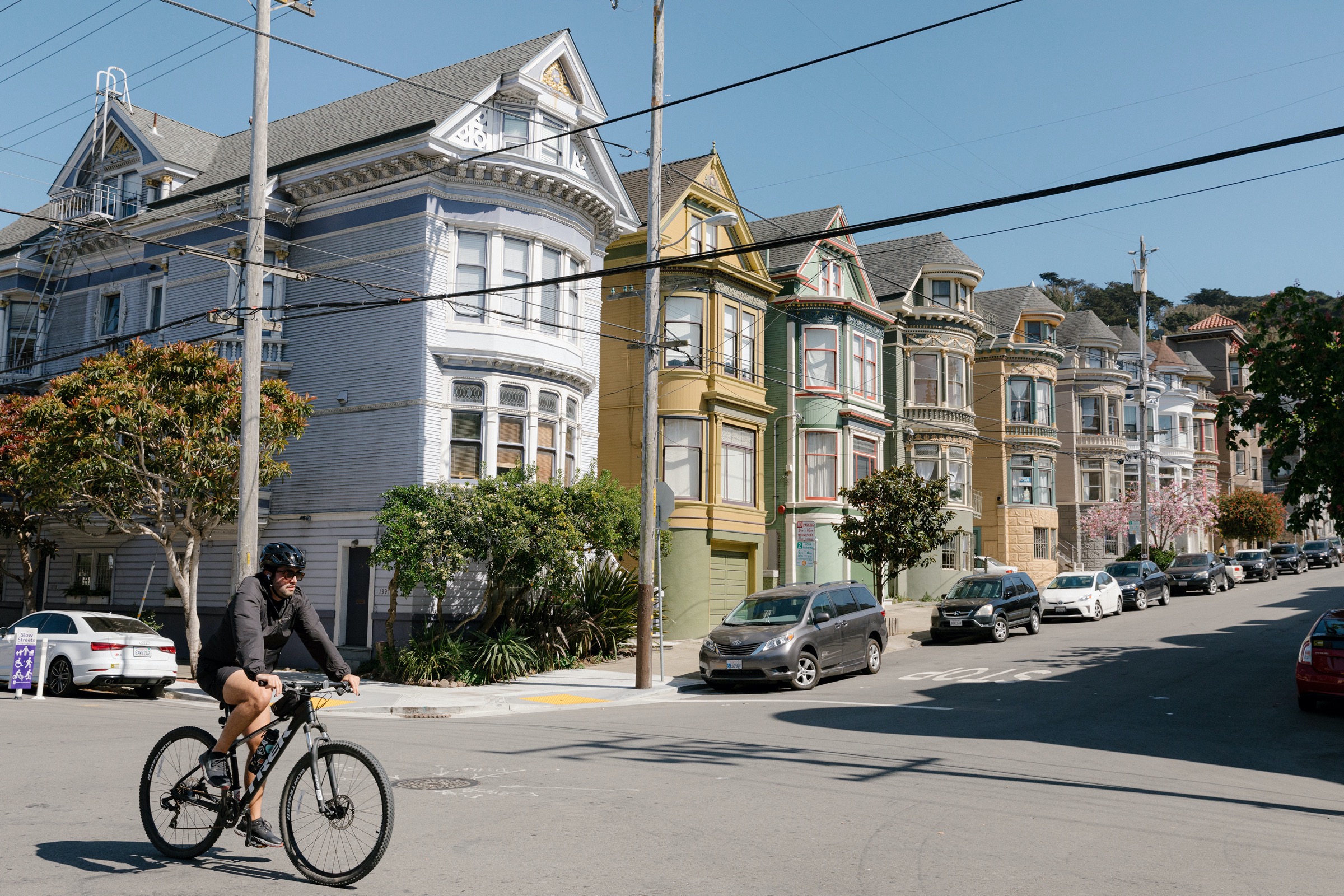A street corner in San Francisco. (Jason Henry—The New York Times/Redux)