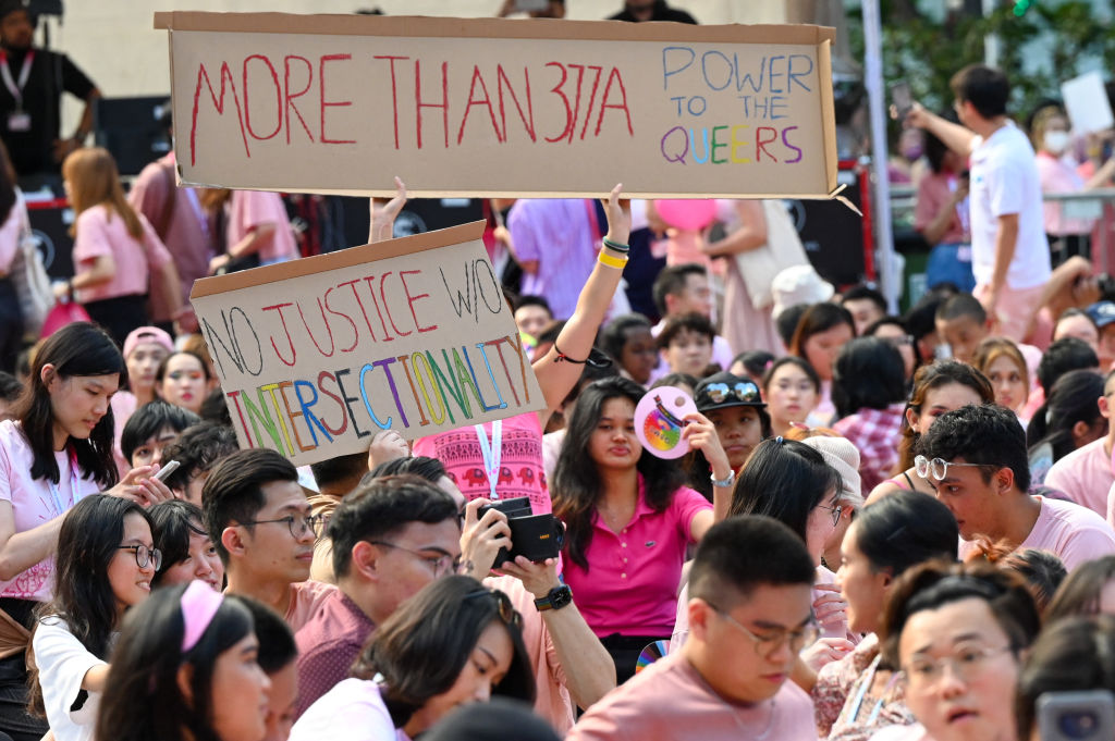 Singapur'un LGBT Haklarına Gönülsüz İmtiyazı