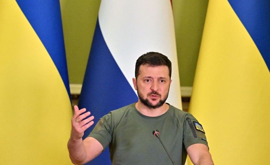 Zelensky Seeks Direct Talks With Xi Amid War With Russia