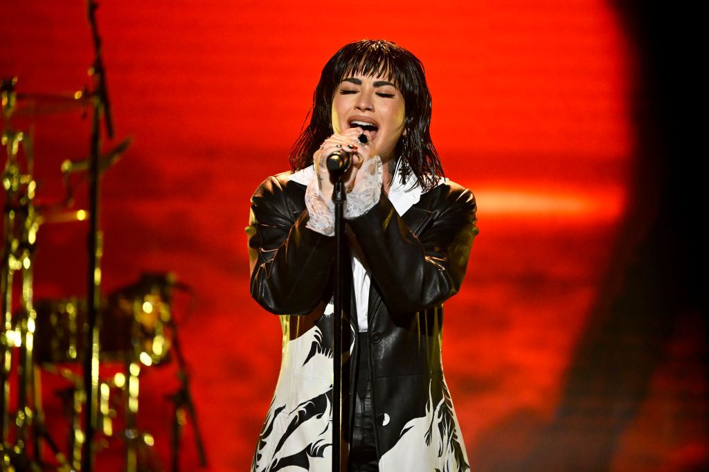 Demi Lovato performs on The Tonight Show on Aug. 18, 2022 (Todd Owyoung/NBC via Getty Images)