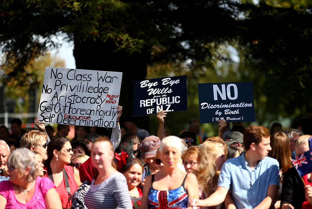 A group of republicans protests before the arrival of the Duke and Duchess of Cambridge on April 12, 2014 in Hamilton, New Zealand. (Phil Walter/Getty Images)