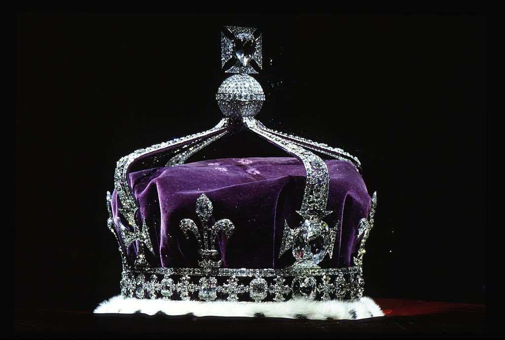 The crown of Queen Elizabeth, the Queen Mother, containing the famous Kohinoor diamond, pictured on April 19, 1994. (Tim Graham Photo Library via Getty Images)