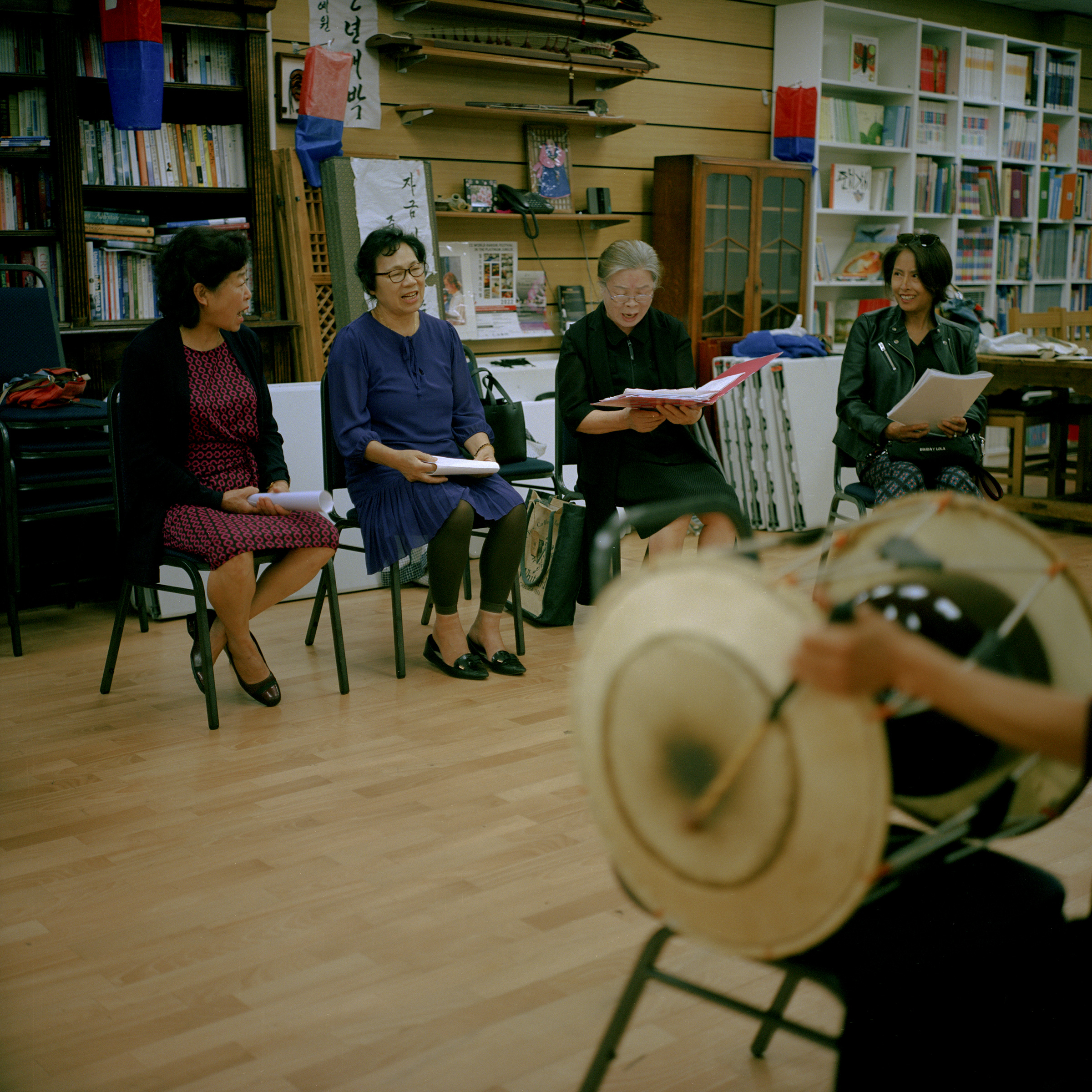 Traditional Korean folk singing lesson at the Korean Culture & Art Centre, New Malden. (Michael Vince Kim for TIME)
