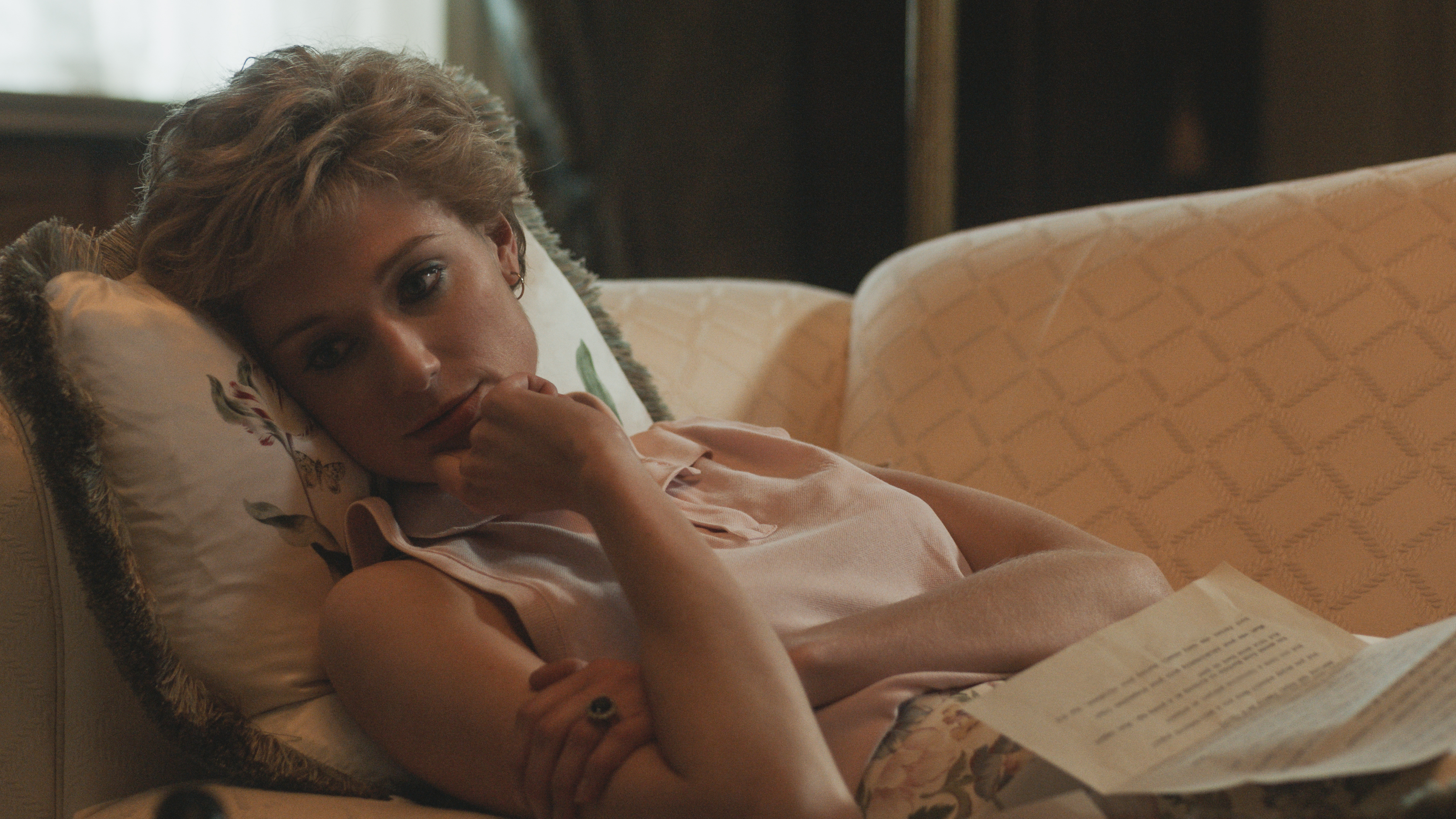 Elizabeth Debicki as Diana Spencer on <i>The Crown</i> (Netflix)