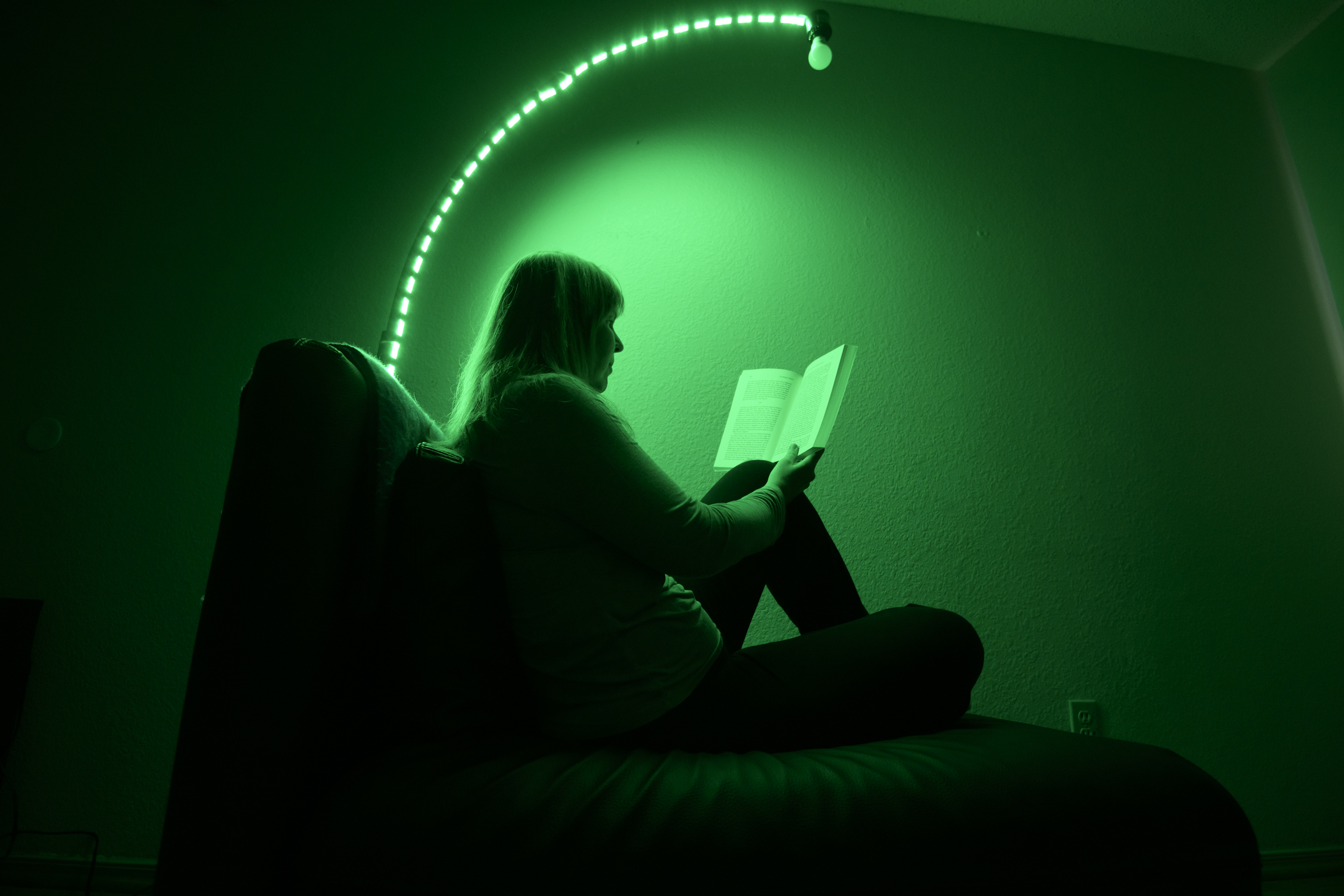 Is Green light good for studying?