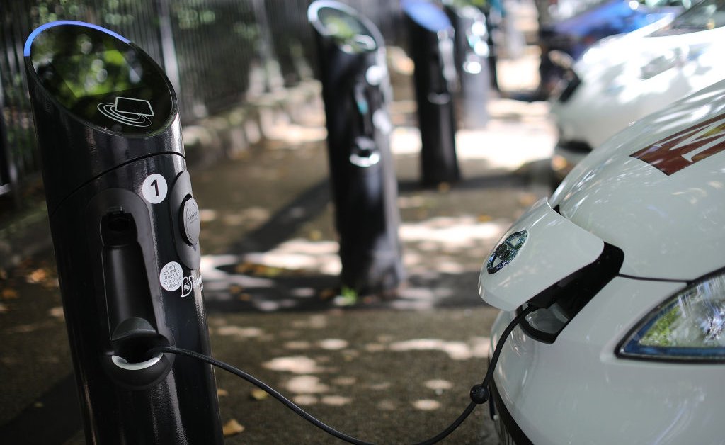 Scientists May Have Just Cracked the Code on Fast Electric Car Charging