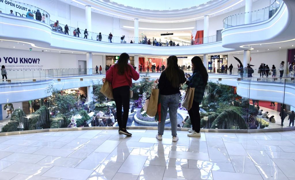 Black Friday Deals Bring Small Crowds for U.S. Retailers