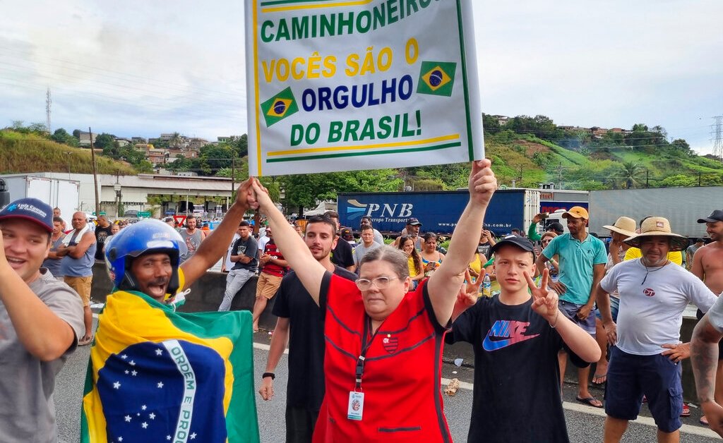 Brazil Truckers Jam Traffic to Protest Bolsonaro Loss