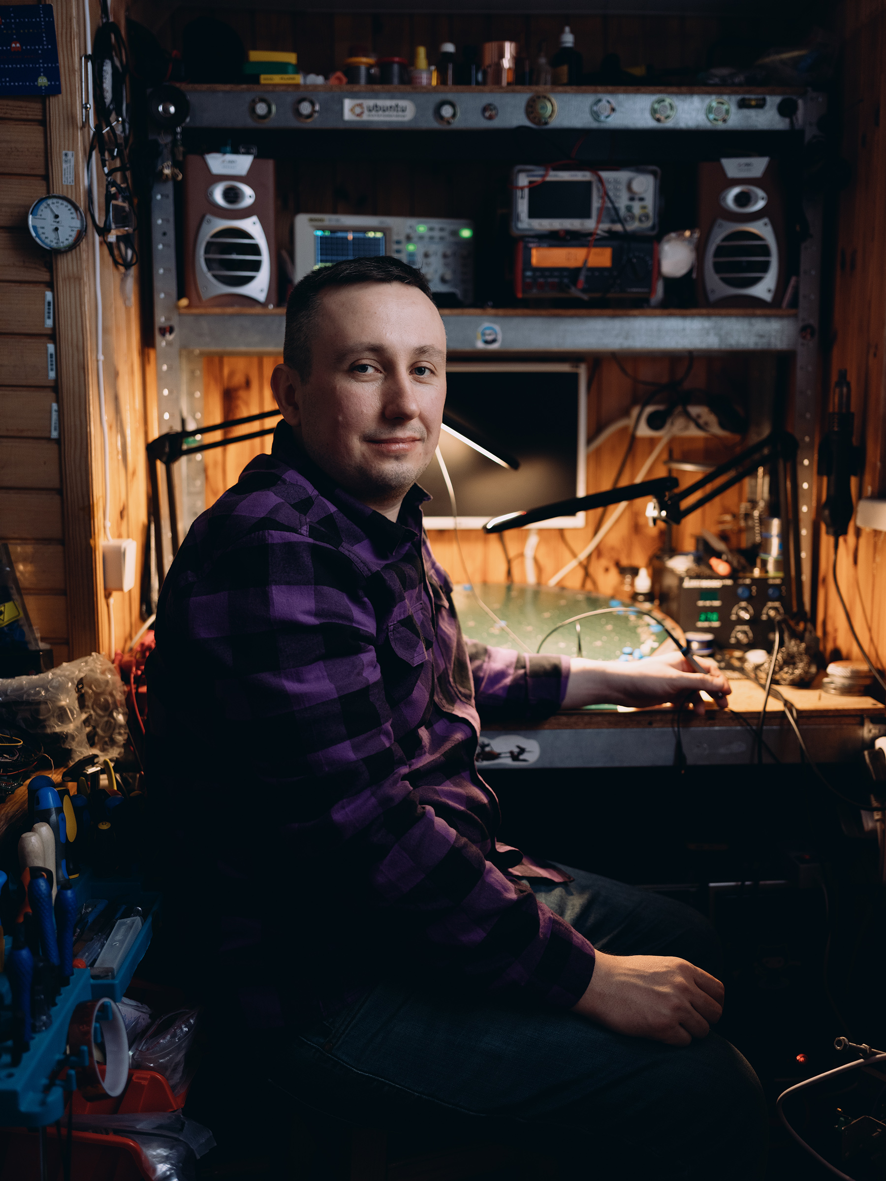 Engineer Oleg Kutkov in Kyiv on Dec. 2 (Maxim Dondyuk for TIME)