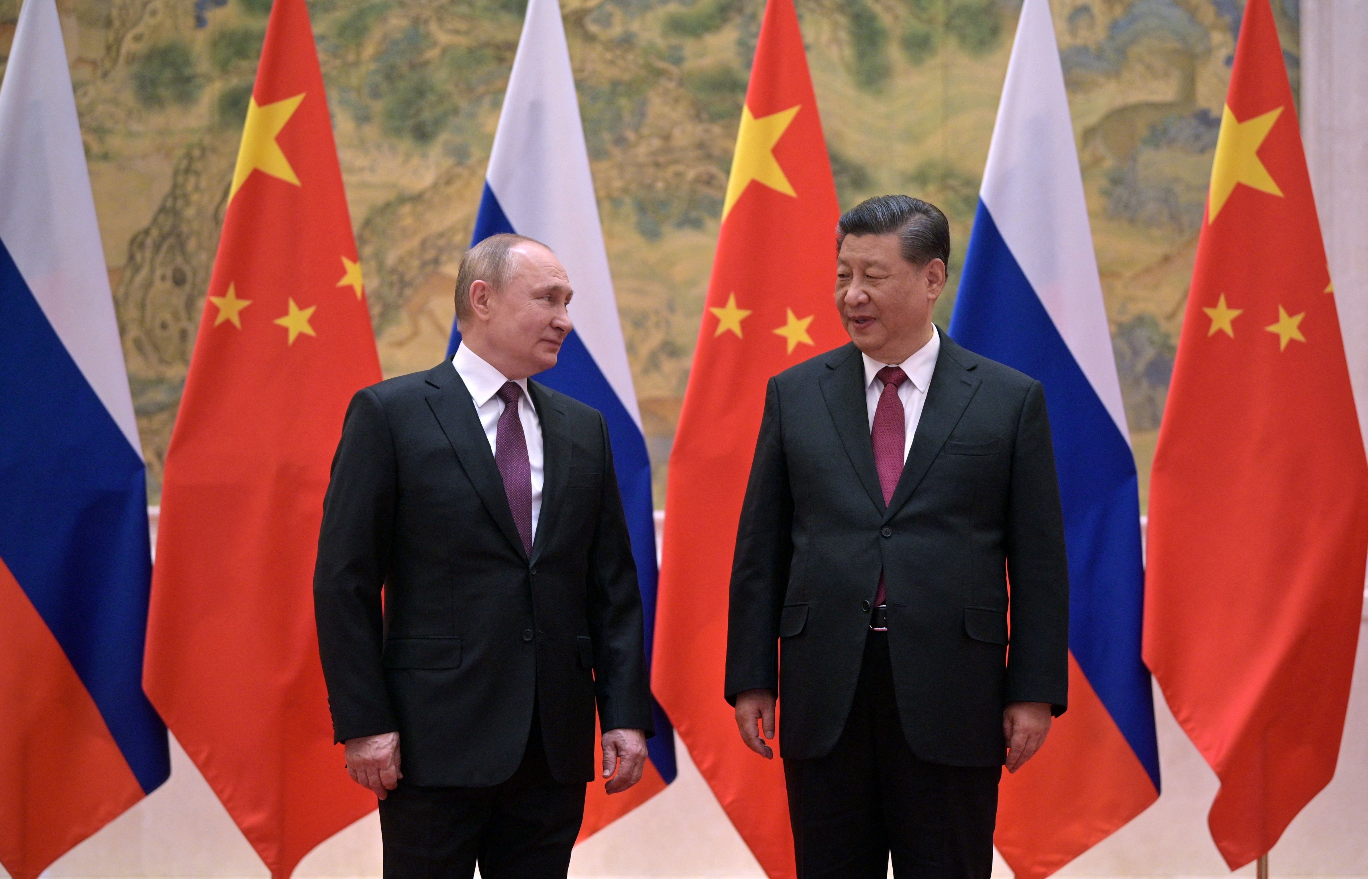 Russian President Vladimir Putin and Chinese President Xi Jinping meet in Beijing, Feb. 4, 2022. (Alexei Druzhinin—Sputnik/AFP/Getty Images)