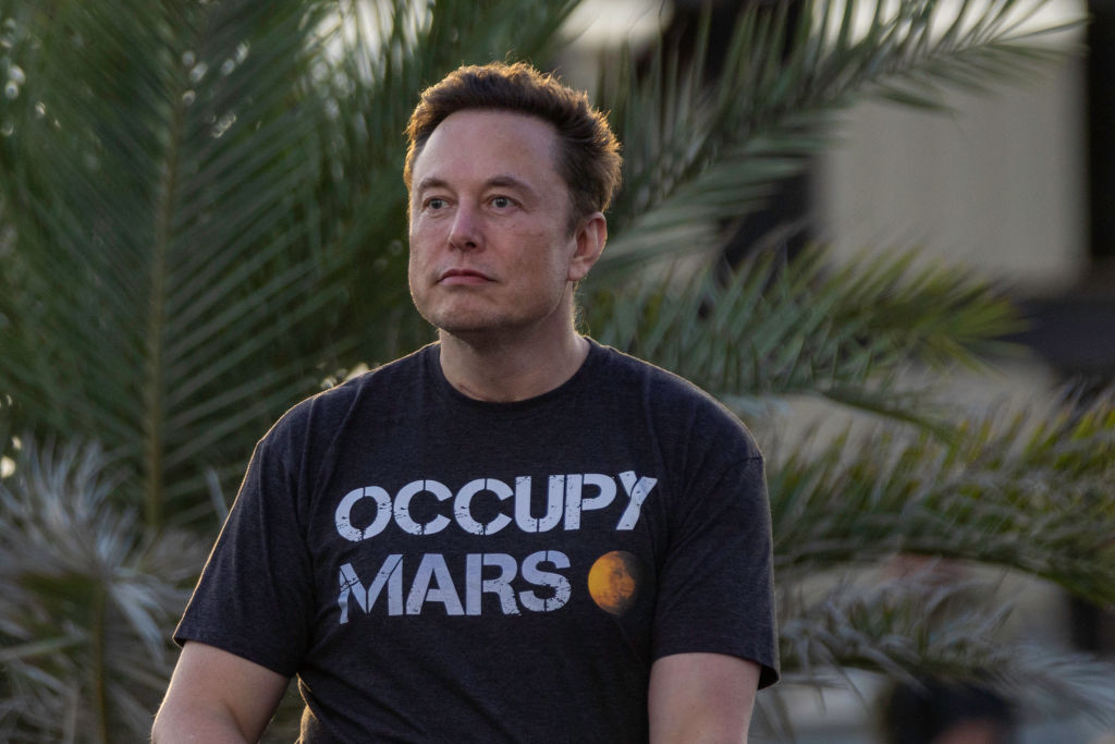 SpaceX founder Elon Musk during a T-Mobile and SpaceX joint event on August 25, 2022 in Boca Chica Beach, Texas. The two companies announced plans to work together to provide T-Mobile cellular service using Starlink satellites. (Michael Gonzalez-Getty Images)