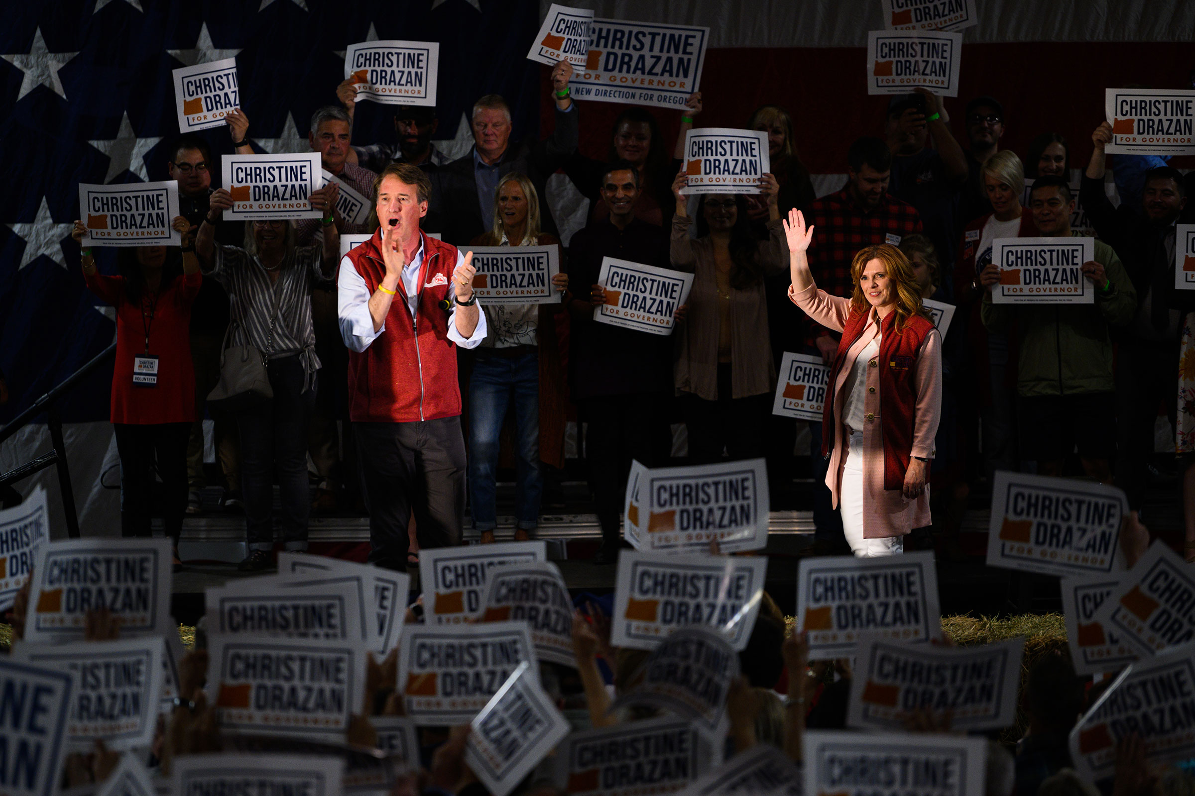 Virginia Gov. Glenn Youngkin speaks during a rally with Oregon gubernatorial candidate Christine Drazan in Aurora, Oreg. on Oct. 18, 2022. (Mathieu Lewis-Rolland—Getty Images)