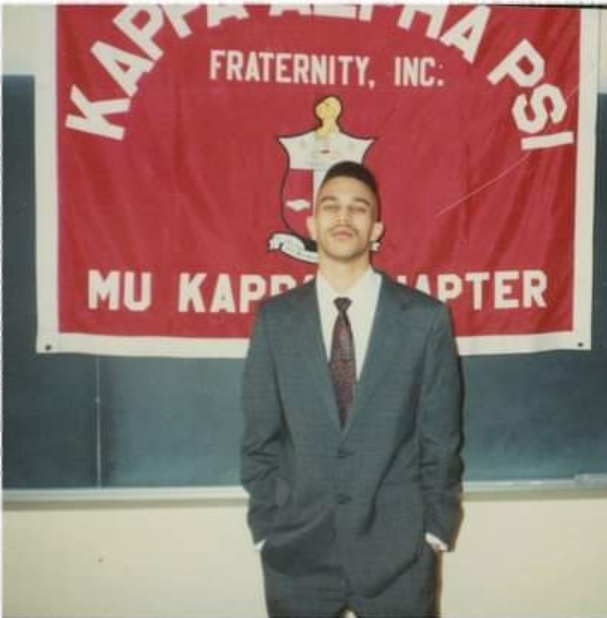 Hakeem Jeffries at a Kappa Alpha Psi Fraternity, Inc., Binghamton Alumni Chapter and Mu Kappa Undergraduate Chapter meeting in 1991. (Courtesy of Joseph Cordero)