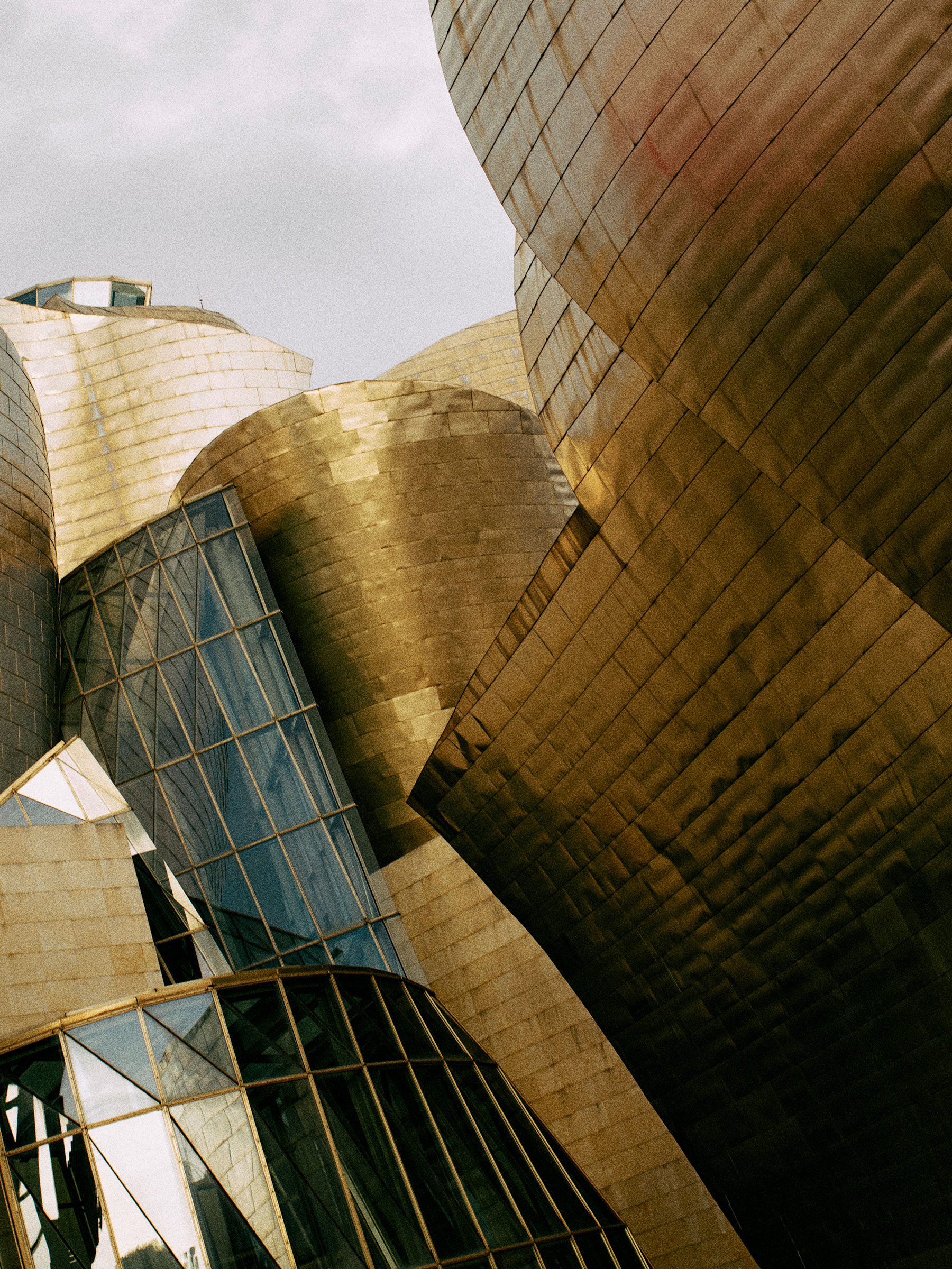 How Frank Gehry Changed Buildings—and Cities—Forever
