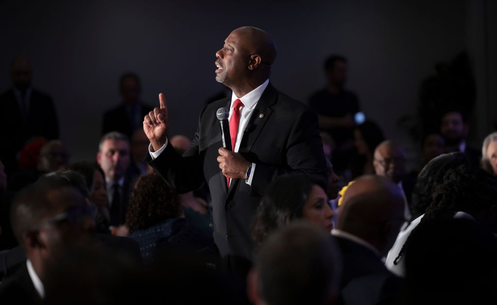 Read more about the article How Tim Scott Plans to Stand Out in the GOP Primary