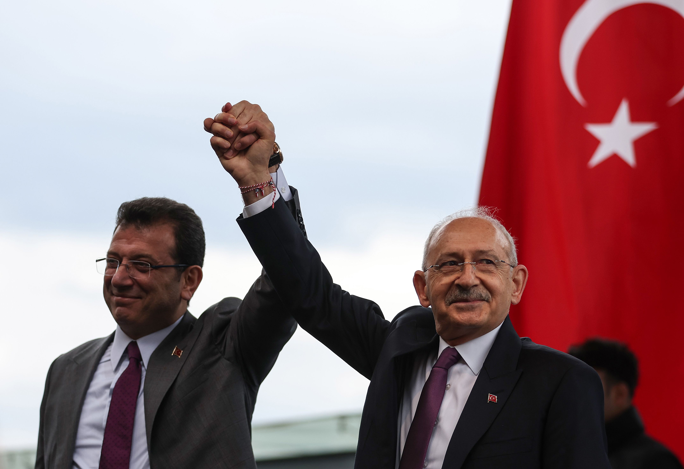 Kılıçdaroğlu with Istanbul mayor Ekrem Imamoglu, left, attending a public event in Istanbul on March 26. (Erdem Sahin—EPA-EFE/Shutterstock)