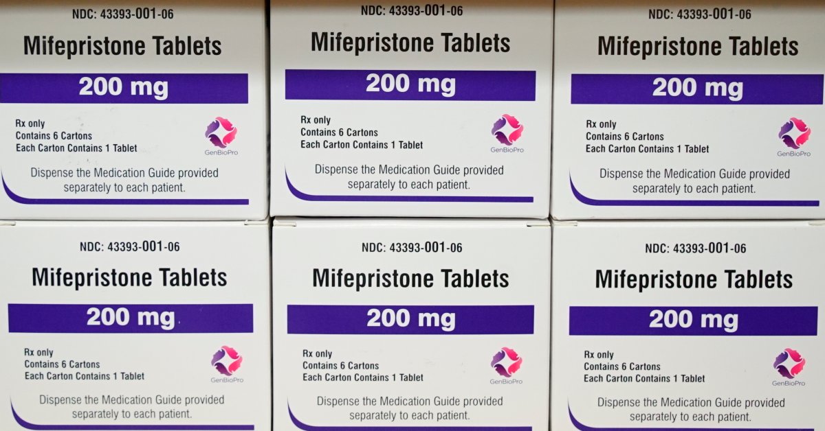 Read more about the article Judge Halts FDA Approval of Abortion Pill Mifepristone