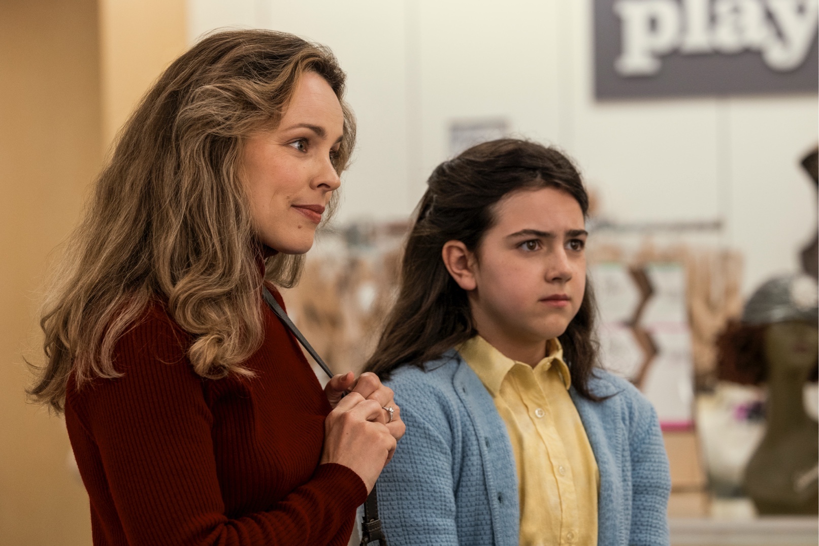 Rachel McAdams and Abby Ryder Fortson in 'Are You There God? It’s Me, Margaret' (Courtesy of Lionsgate)