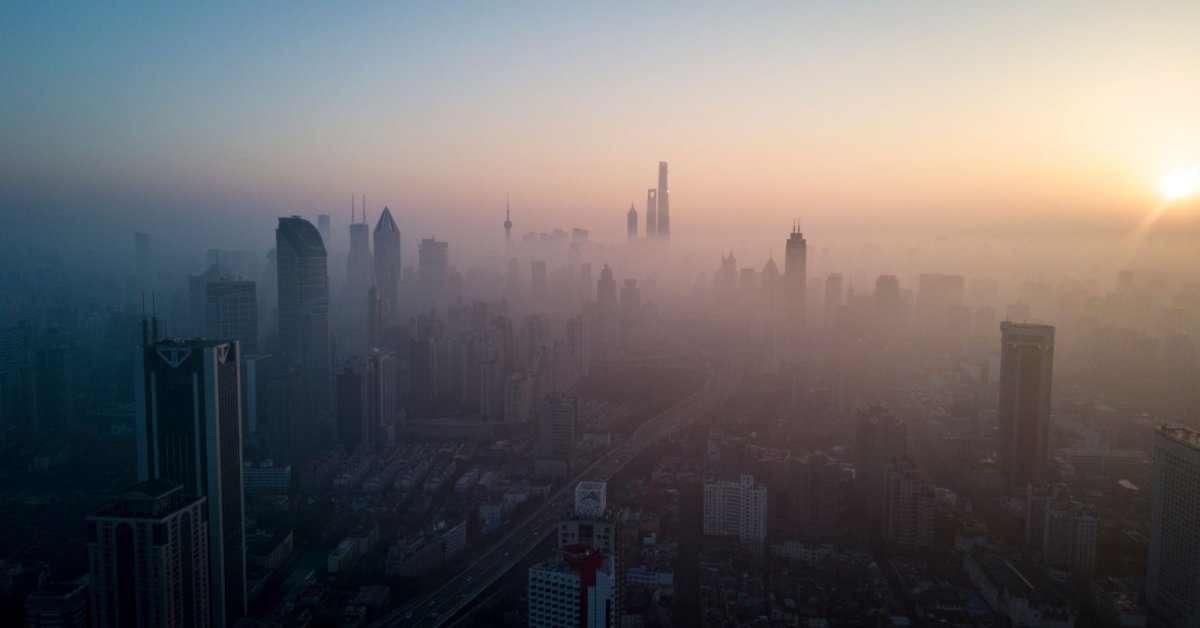 A New Study Shows How Seriously Air Pollution Can Affect Your Heartbeat