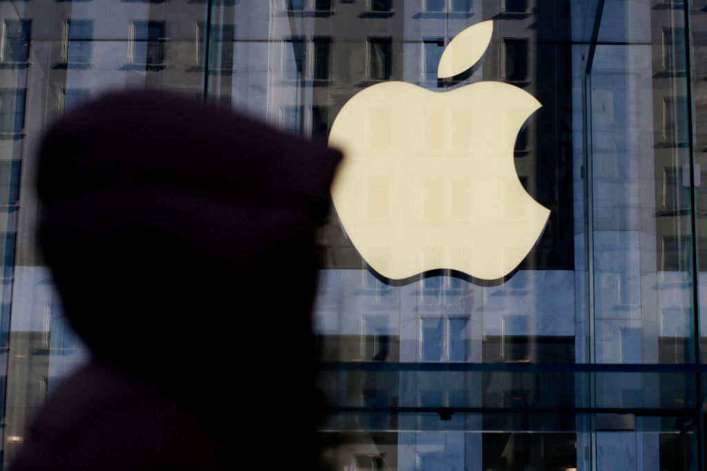 Apple Store on February 03, 2023 in New York City. (Leonardo Munoz—VIEWpress/Corbis/Getty Images)