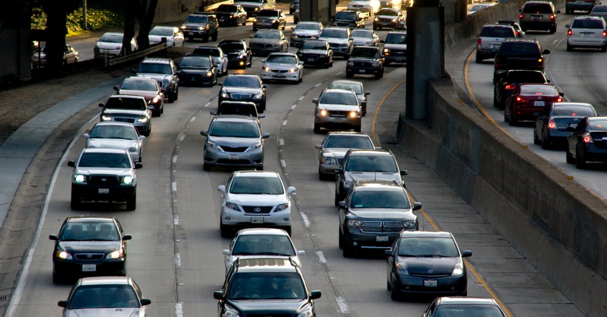 Read more about the article The Climate Impact of Fewer Americans Buying New Cars