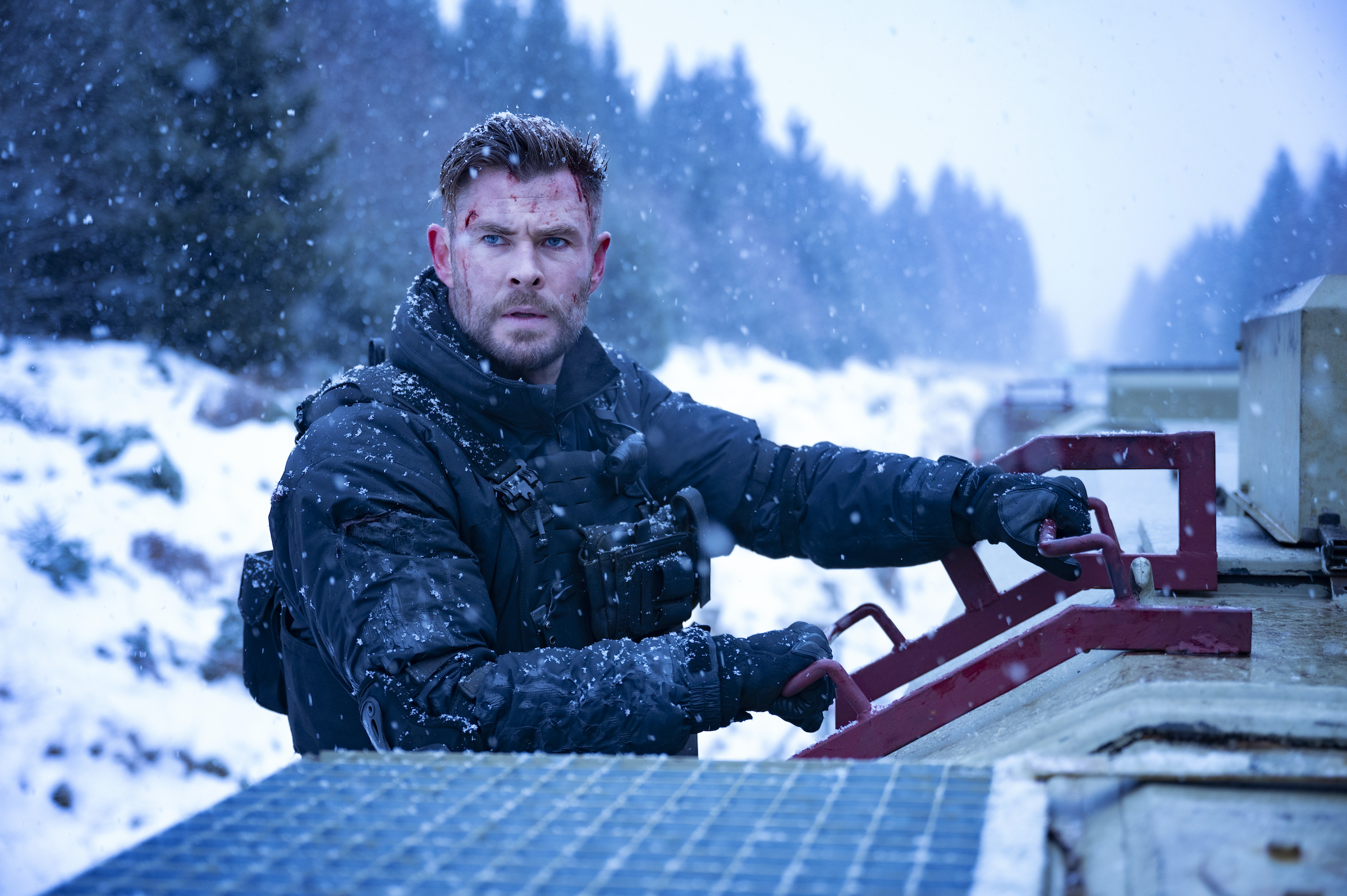Chris Hemsworth in Extraction 2 (Jasin Boland/Netflix)