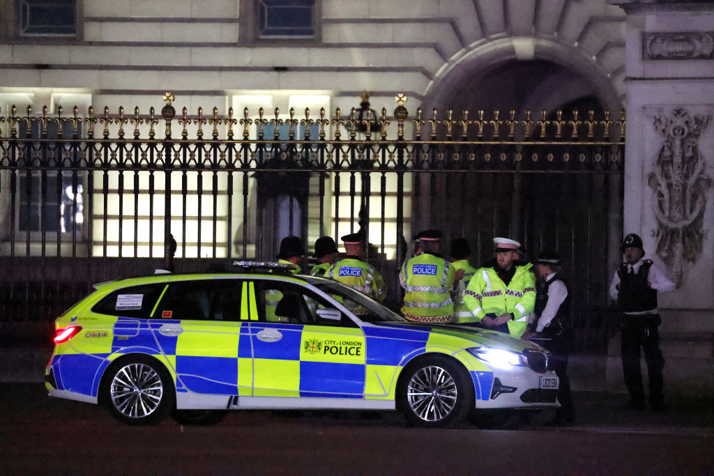 Police at the scene outside Buckingham Palace after a man was arrested and a subsequent controlled explosion was carried out on May 2, 2023 in London. (Belinda Jiao—Getty Images)