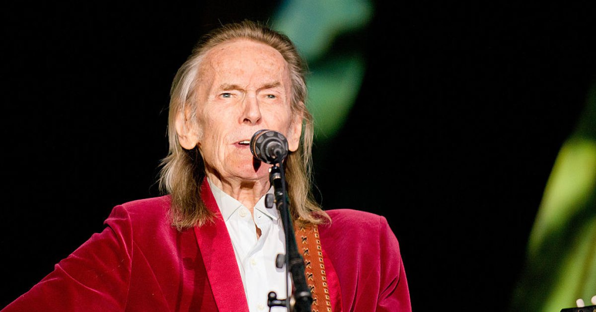 Read more about the article Canadian Folk Singer Gordon Lightfoot Dies at 84