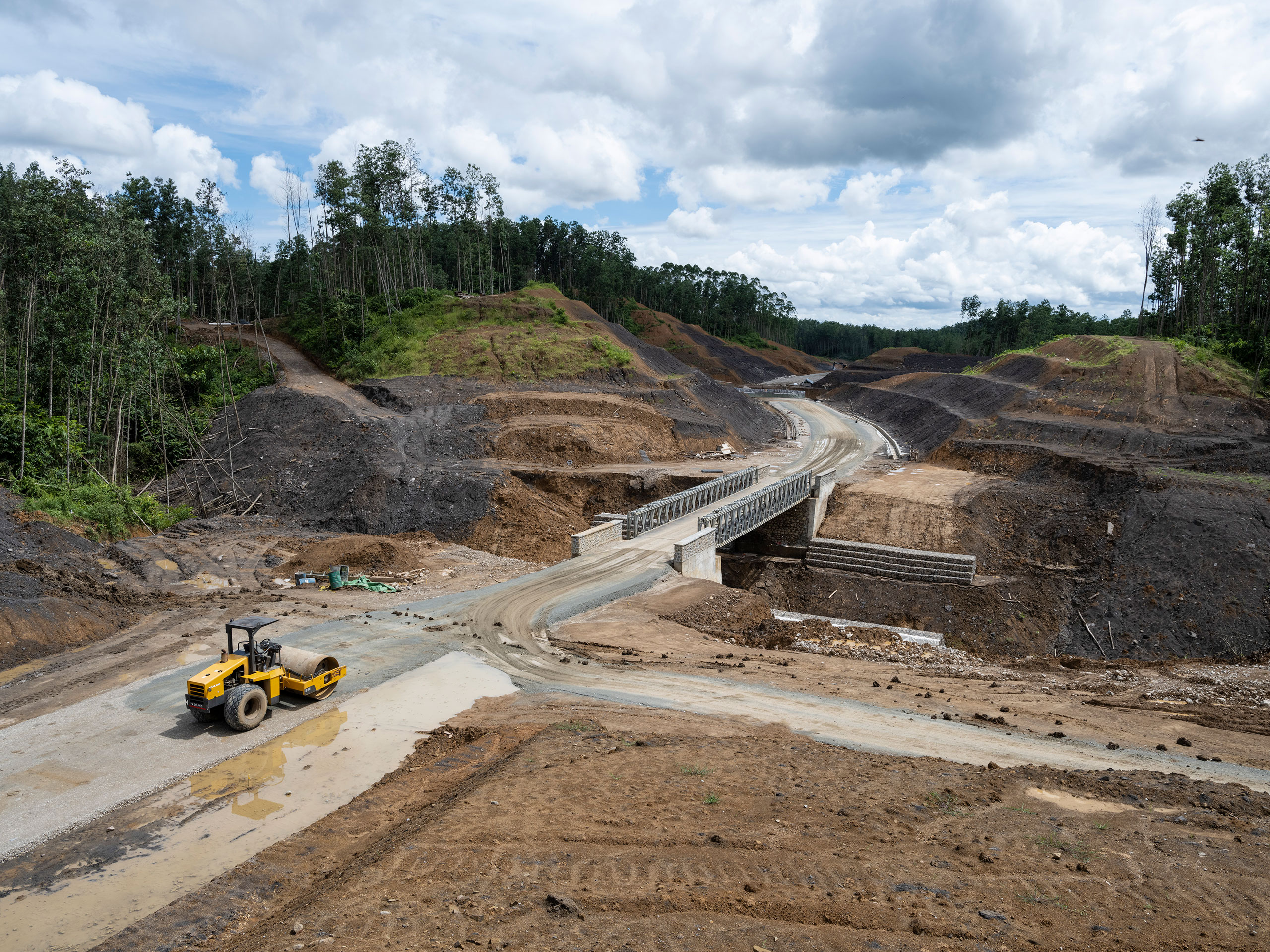The construction site for a new road near Titik Nol, or Ground Zero, the spot where the centre of the new Indonesian capital, Nusantara, will be built, in August 2022. (Nick Hannes—Panos Pictures/Redux)