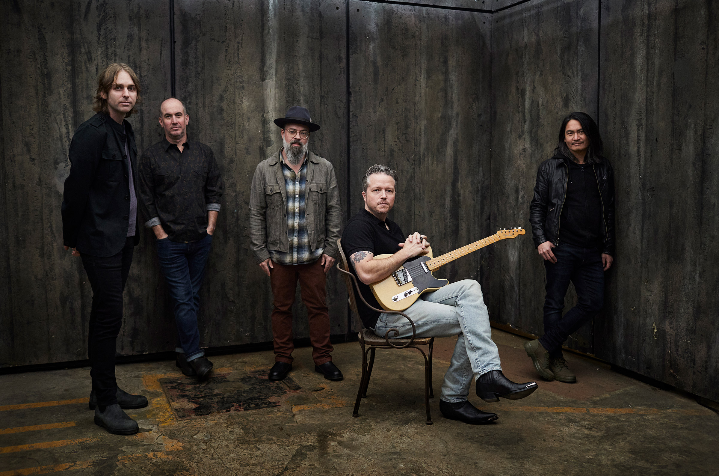 Jason Isbell, seated, with the band the 400 Unit (Courtesy Danny Clinch)