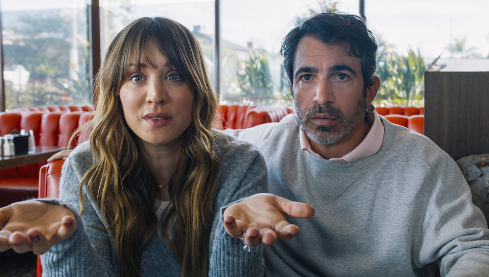 Kaley Cuoco and Chris Messina in <i>Based on a True Story</i> (Peacock&mdash;™ © 2023 Peacock TV LLC. All Rights Reserved.)