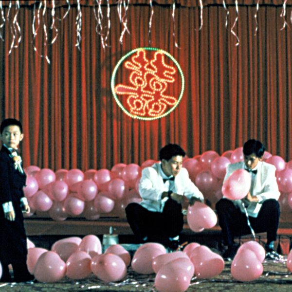 Jonathan Chang (left) in Yi Yi: A One and a Two.