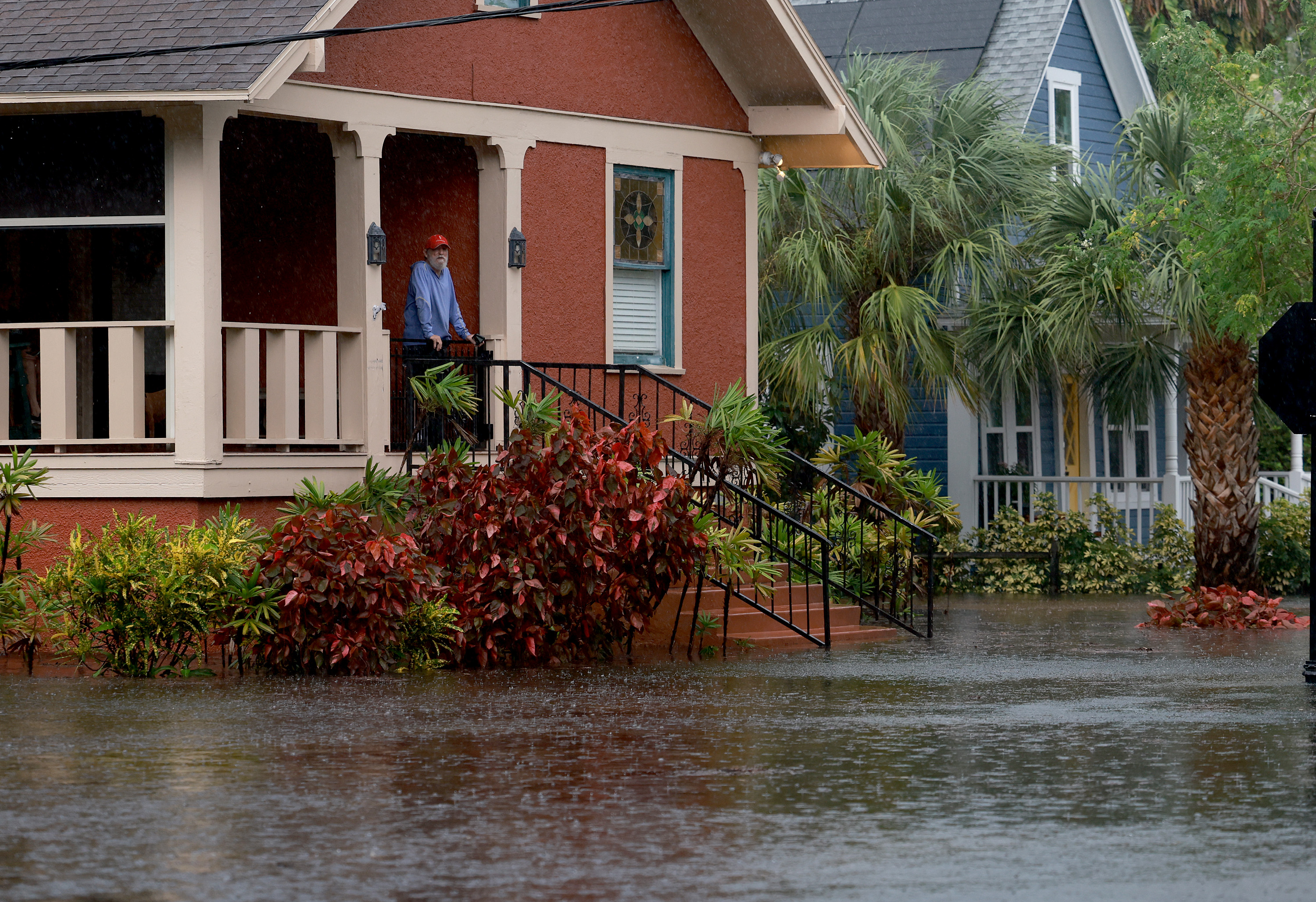 A home surrounded by flood waters from Hurricane Idalia on August 30, 2023 in Tarpon Springs, Florida.  (Joe Raedle—Getty Images)