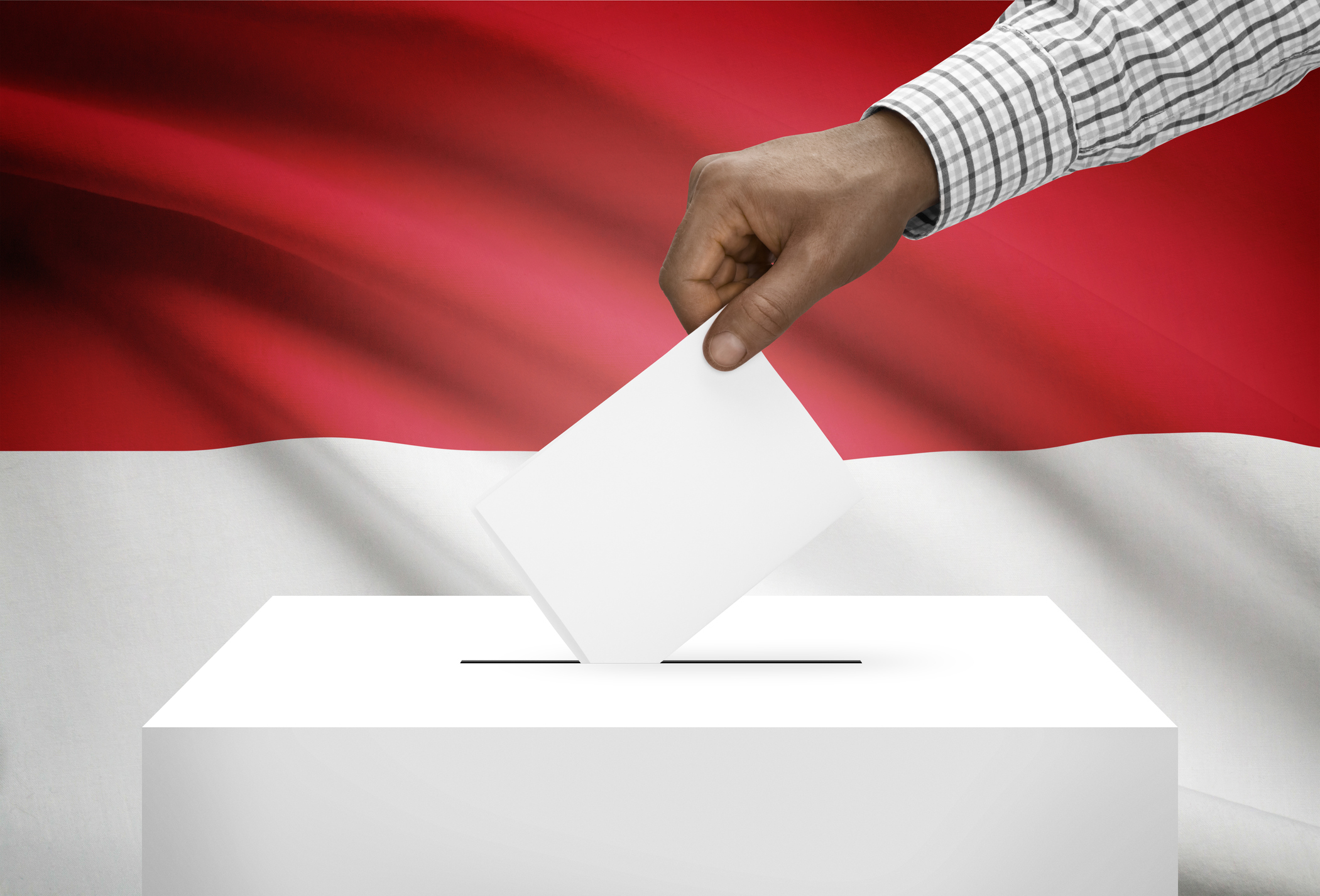 Tiga orang mencalonkan diri sebagai presiden Indonesia