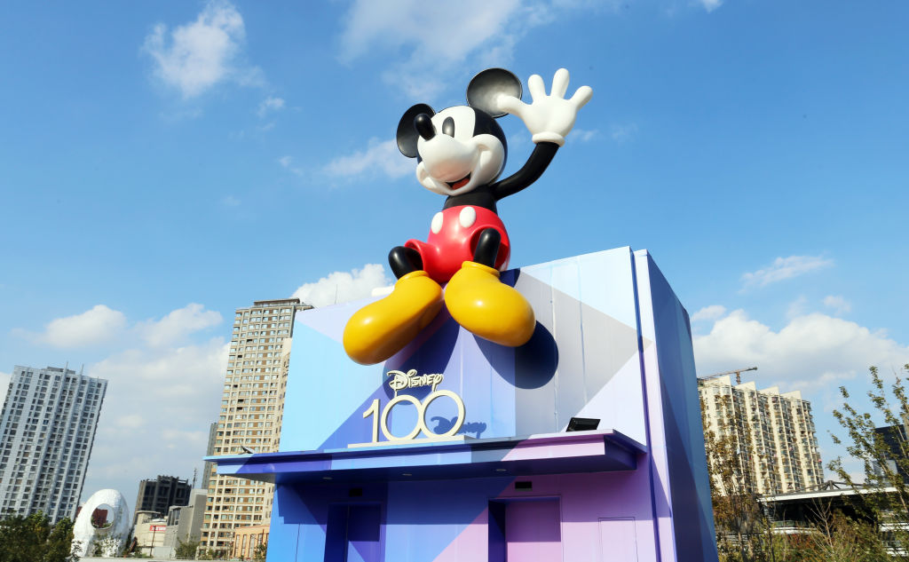 Earliest Versions of Disney’s Mickey Mouse and Minnie to Enter Public