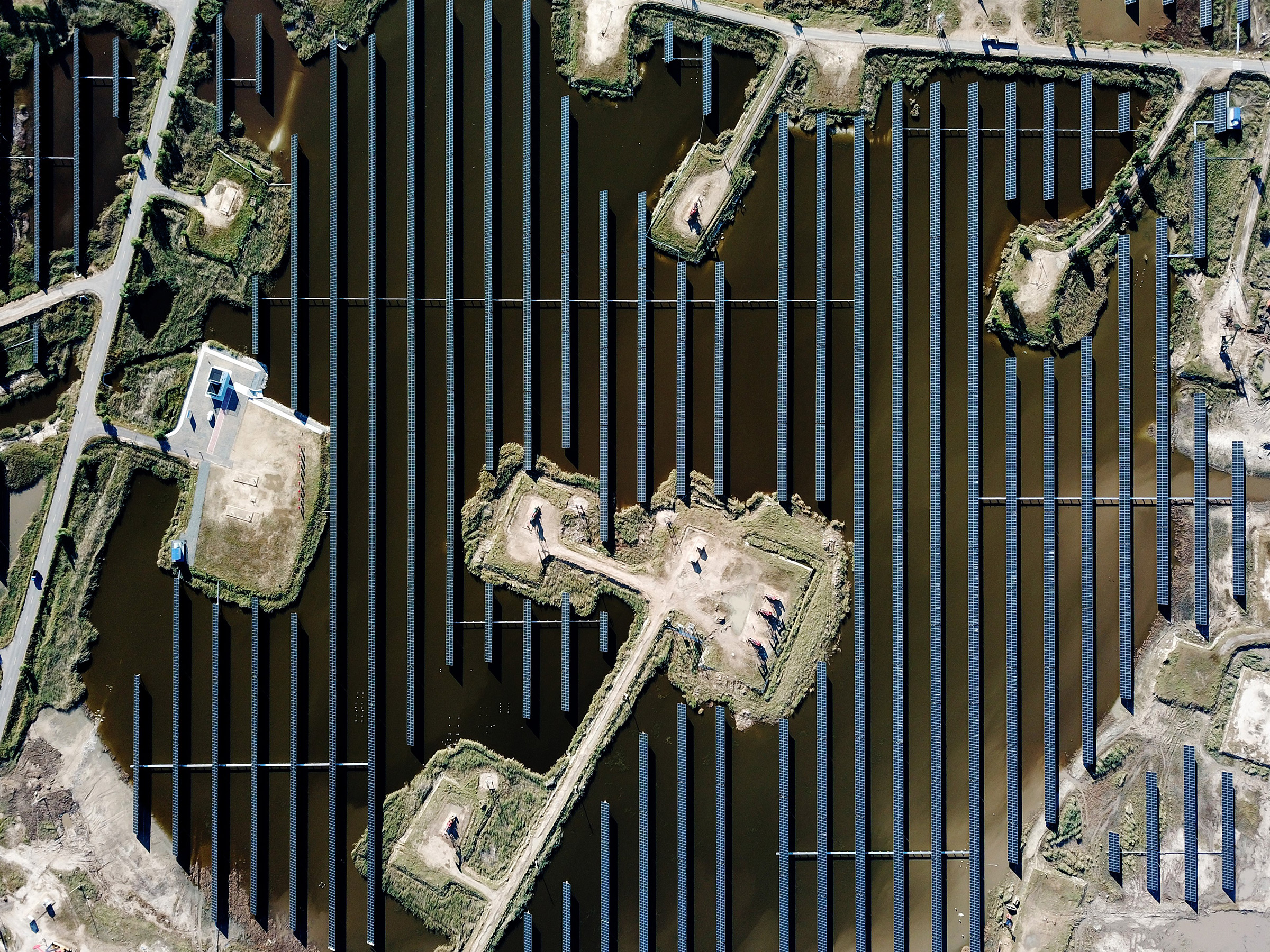 The Xinghuo water surface photovoltaic power station in Daqing, Heilongjiang Province, China, on Sept. 19.