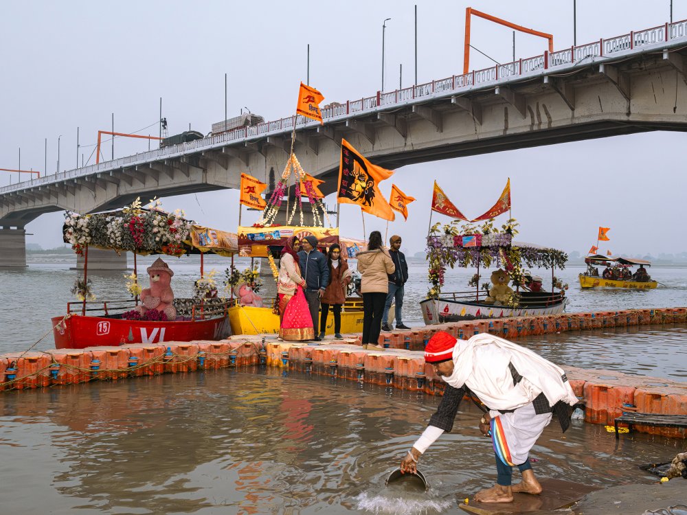 Banks of the River Saryu is a center of activity for tourists and pilgrims, on Jan. 20. The devout undertake ritual baths in the cold waters and families go on boat rides. Every evening, offerings are made to the lord by way of a lamp lighting ceremony.