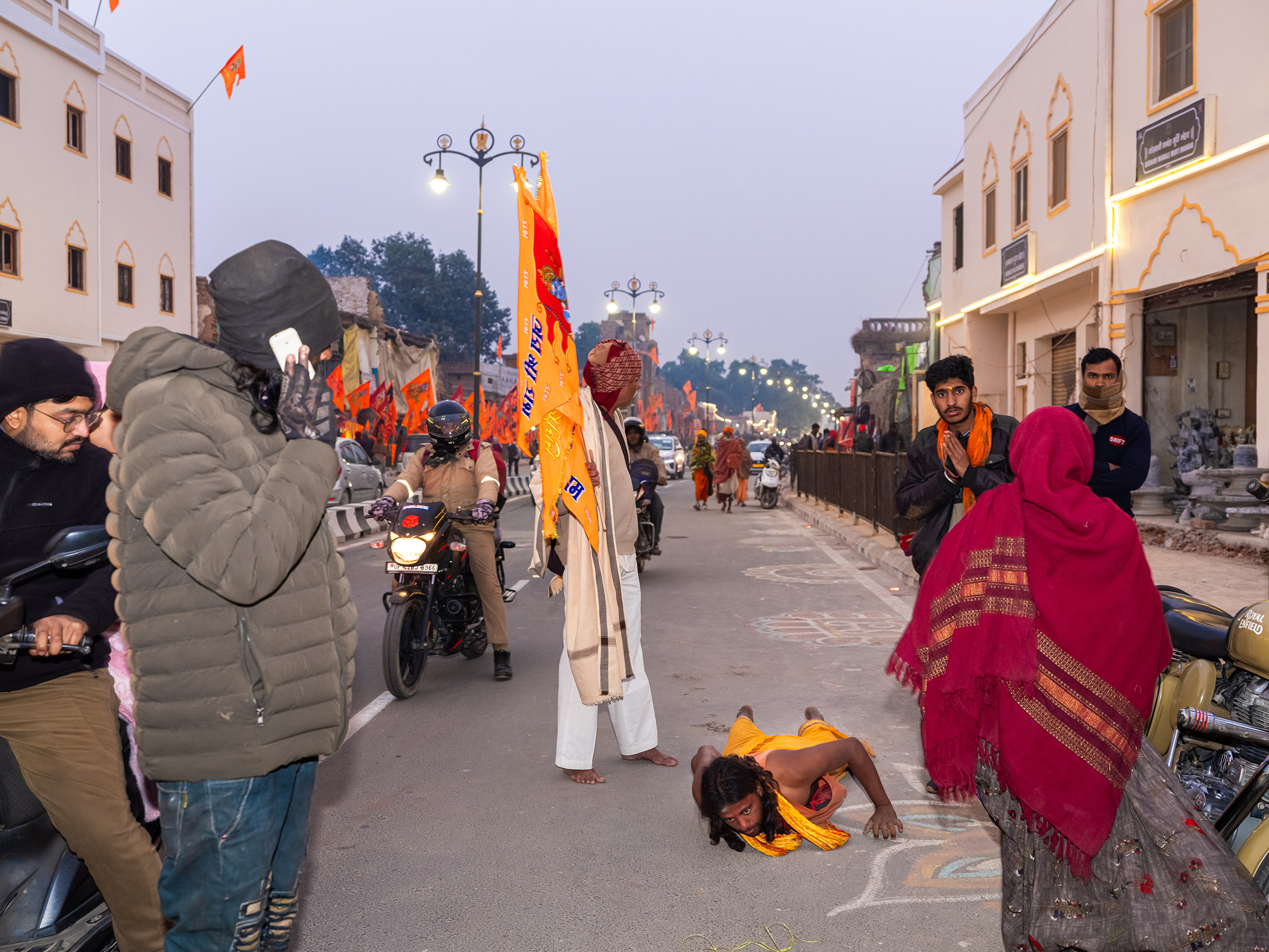 In an extreme display of devotion, Shubam Garg has travelled 130 Km from Lucknow to Ayodhya by prostrating every step of the way, on Jan. 17.