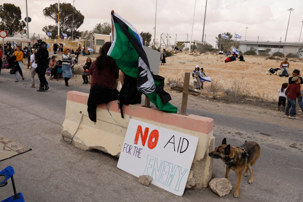 Israeli Protesters Block Aid Delivery At Gaza Border